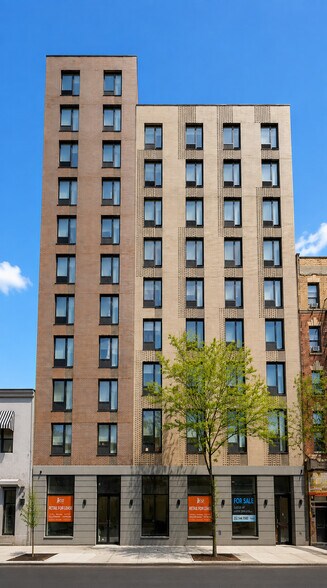 909 E Tremont Ave, Bronx, NY à vendre - Photo de l’immeuble – Image 2 sur 2