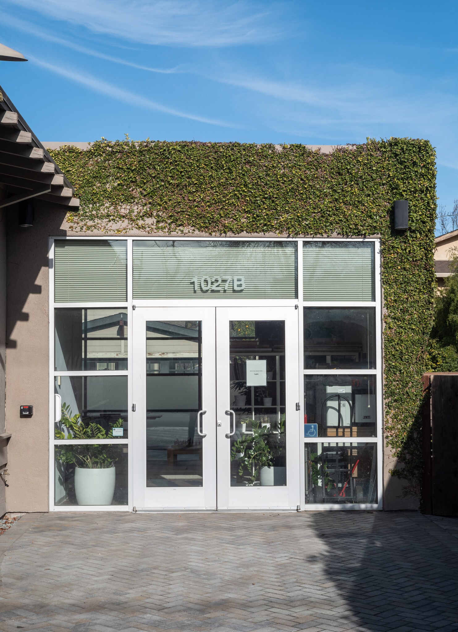 1027 Alma St, Palo Alto, CA à louer Photo principale– Image 1 sur 7