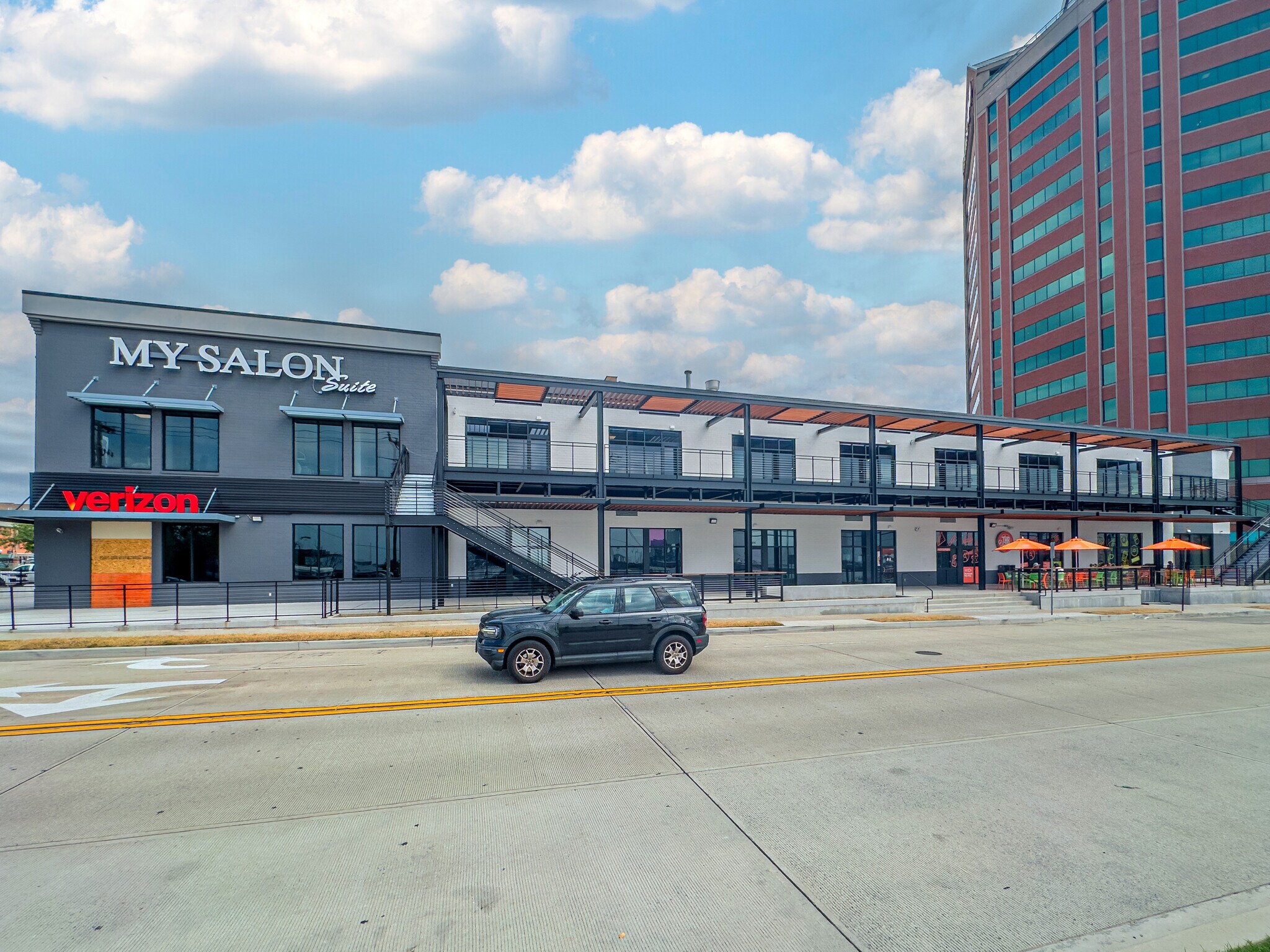 3301 Boston St, Baltimore, MD à louer Photo principale– Image 1 sur 7