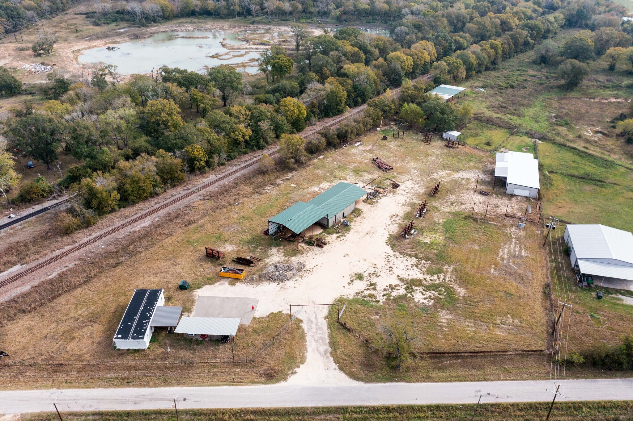 9477 County Road 420, Navasota, TX à louer Photo principale– Image 1 sur 22
