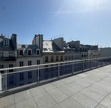 Rue Cadet, Paris à louer Photo intérieure– Image 1 sur 3