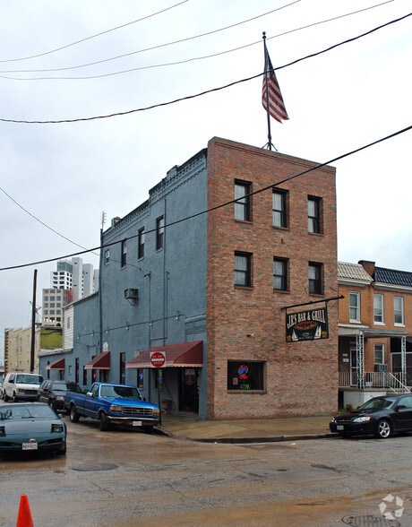 1229 Hull St, Baltimore, MD à vendre - Photo principale – Image 1 sur 43