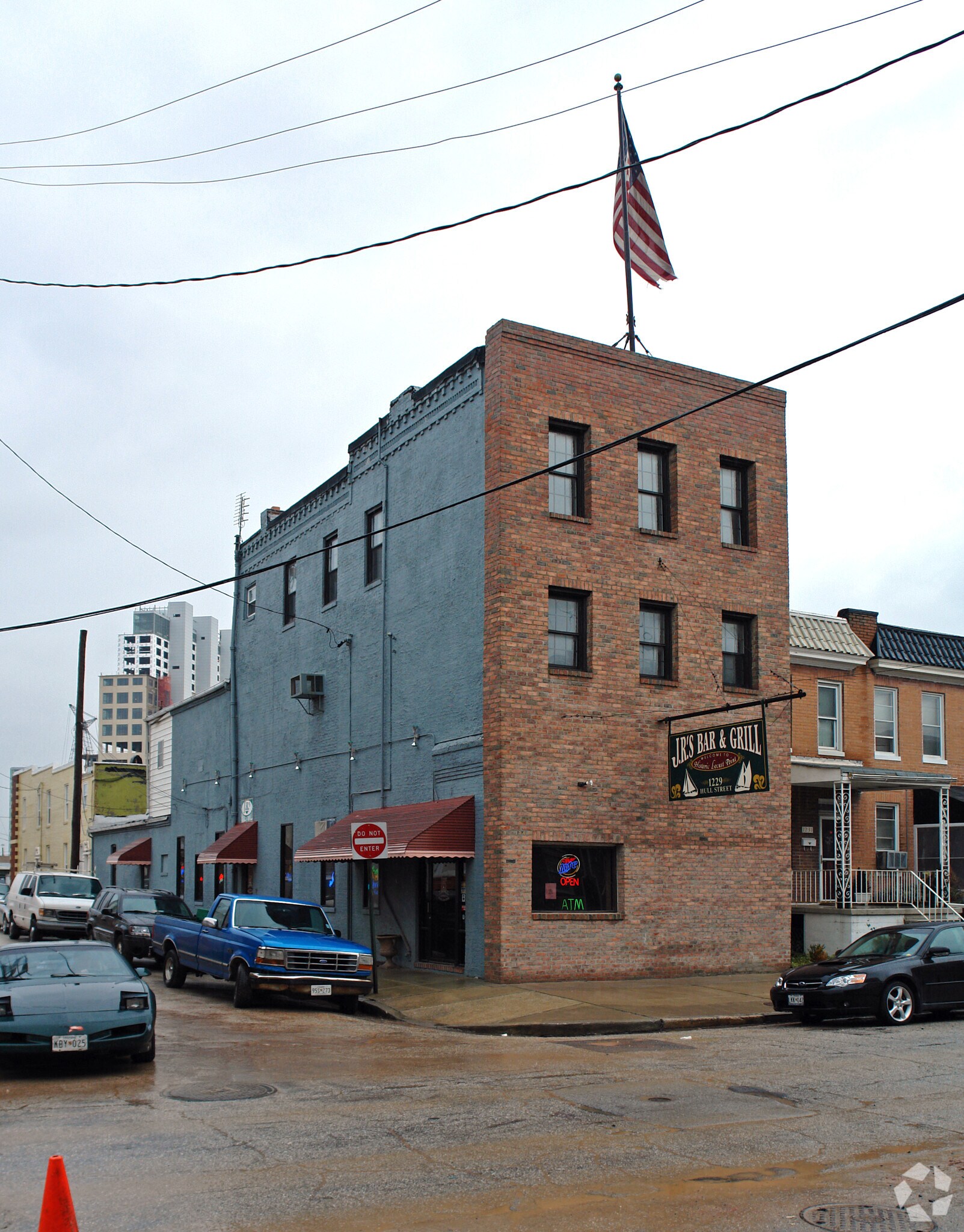 1229 Hull St, Baltimore, MD à vendre Photo principale– Image 1 sur 44