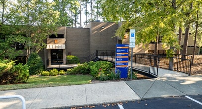 3333 Durham Chapel Hill Blvd, Durham, NC à louer Photo de l’immeuble– Image 2 sur 6