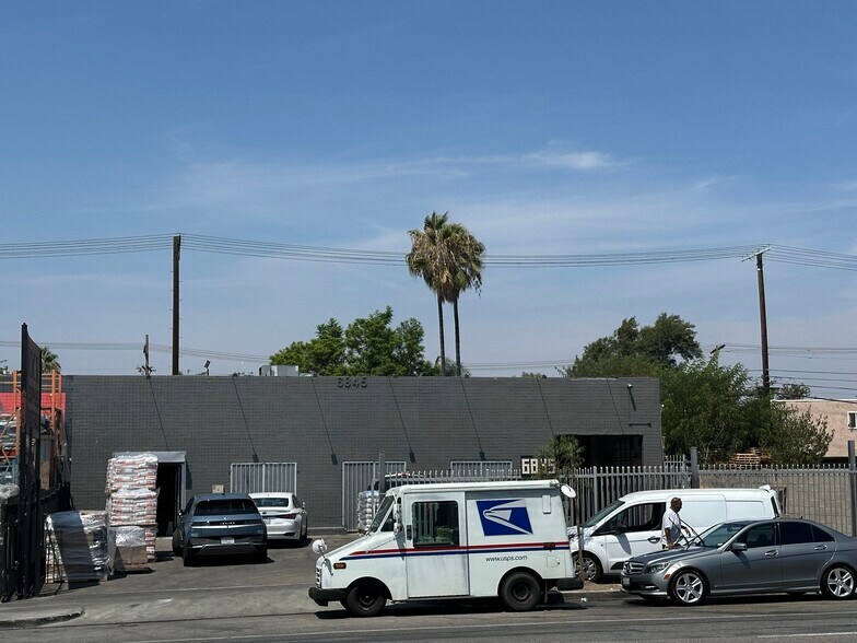 6837-6845 Lankershim Blvd, North Hollywood, CA à louer - Photo de l’immeuble – Image 2 sur 2