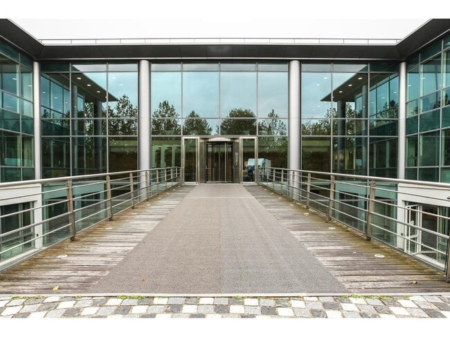 Plus de détails pour 229 Rue De La Belle Etoile, Roissy-en-France - Bureau à louer