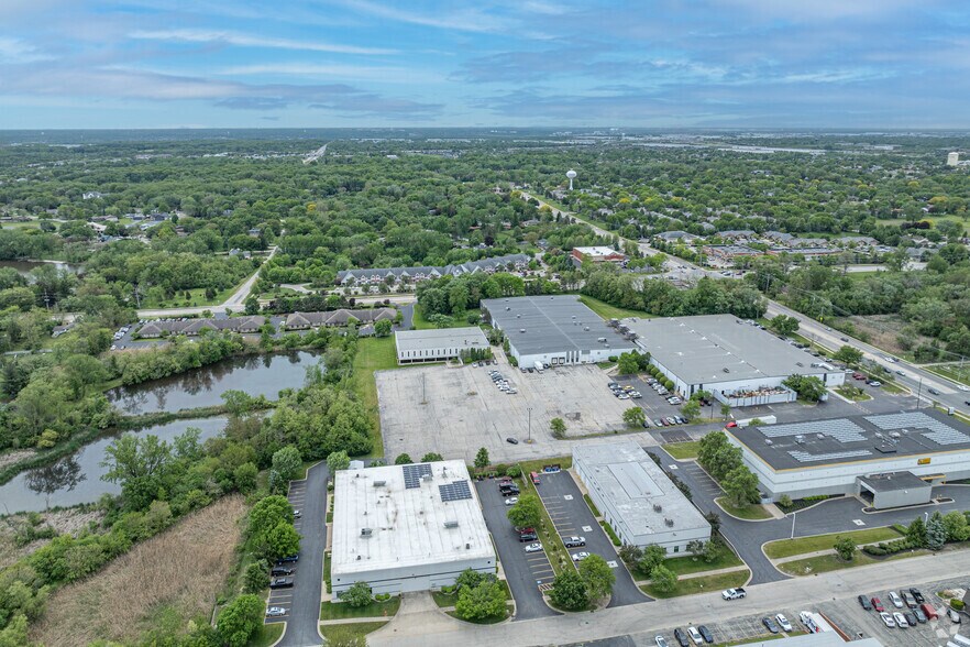 8255 Lemont Rd, Darien, IL à louer - Aérien – Image 3 sur 5