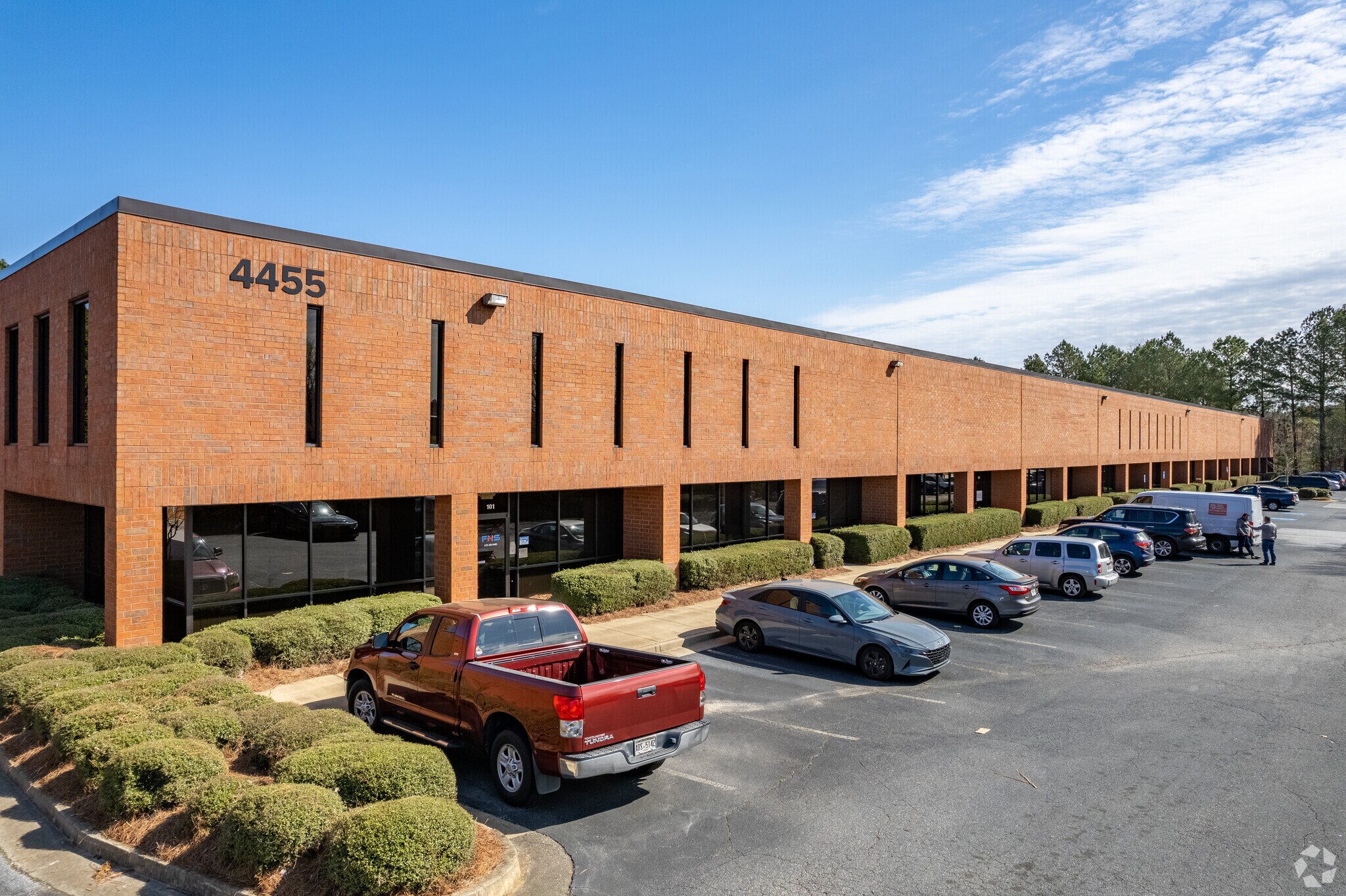 4455 Commerce Dr, Buford, GA à louer Photo de l’immeuble– Image 1 sur 7