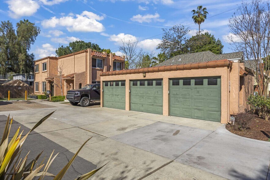 739 S 10th St, San Jose, CA à vendre - Photo principale – Image 1 sur 11