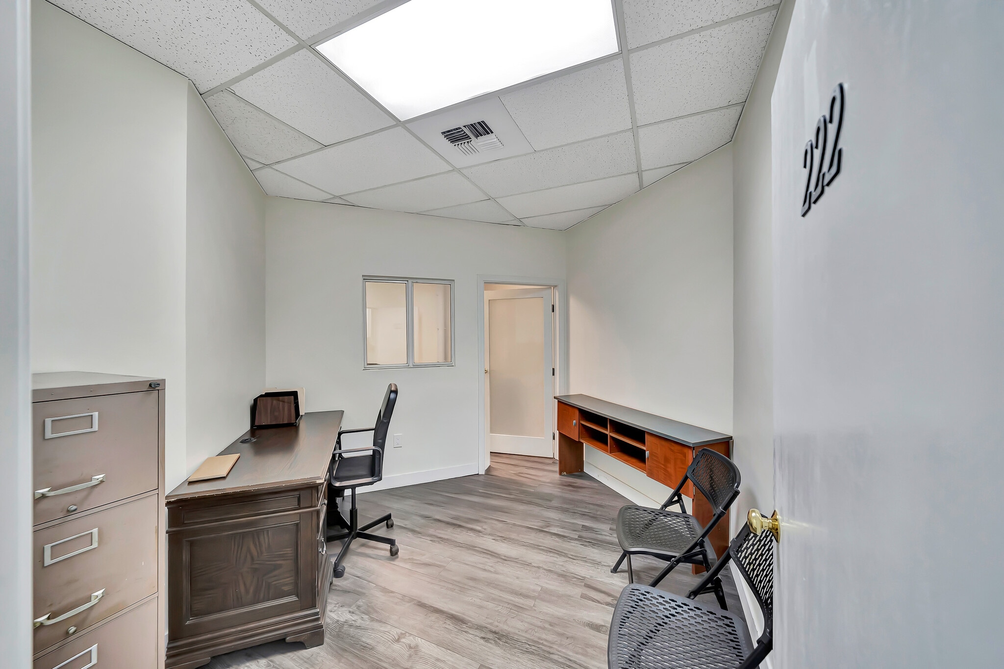 14553 Delano St, Van Nuys, CA à louer Photo intérieure– Image 1 sur 6