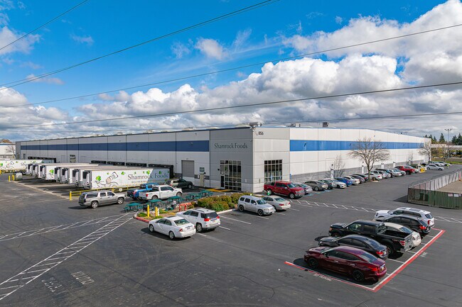 Plus de détails pour 925 National Dr, Sacramento, CA - Industriel/Logistique à louer