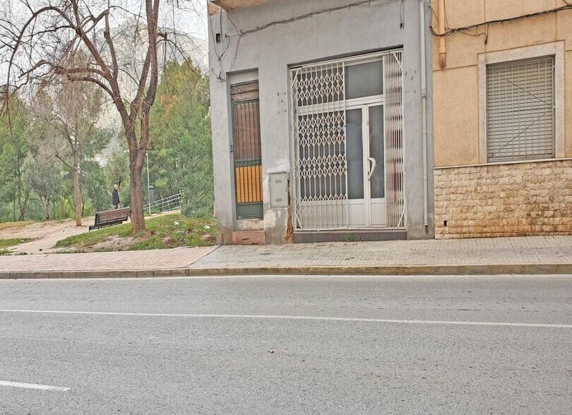 Local commercial dans Elda, Alicante à vendre - Photo de l’immeuble – Image 3 sur 5