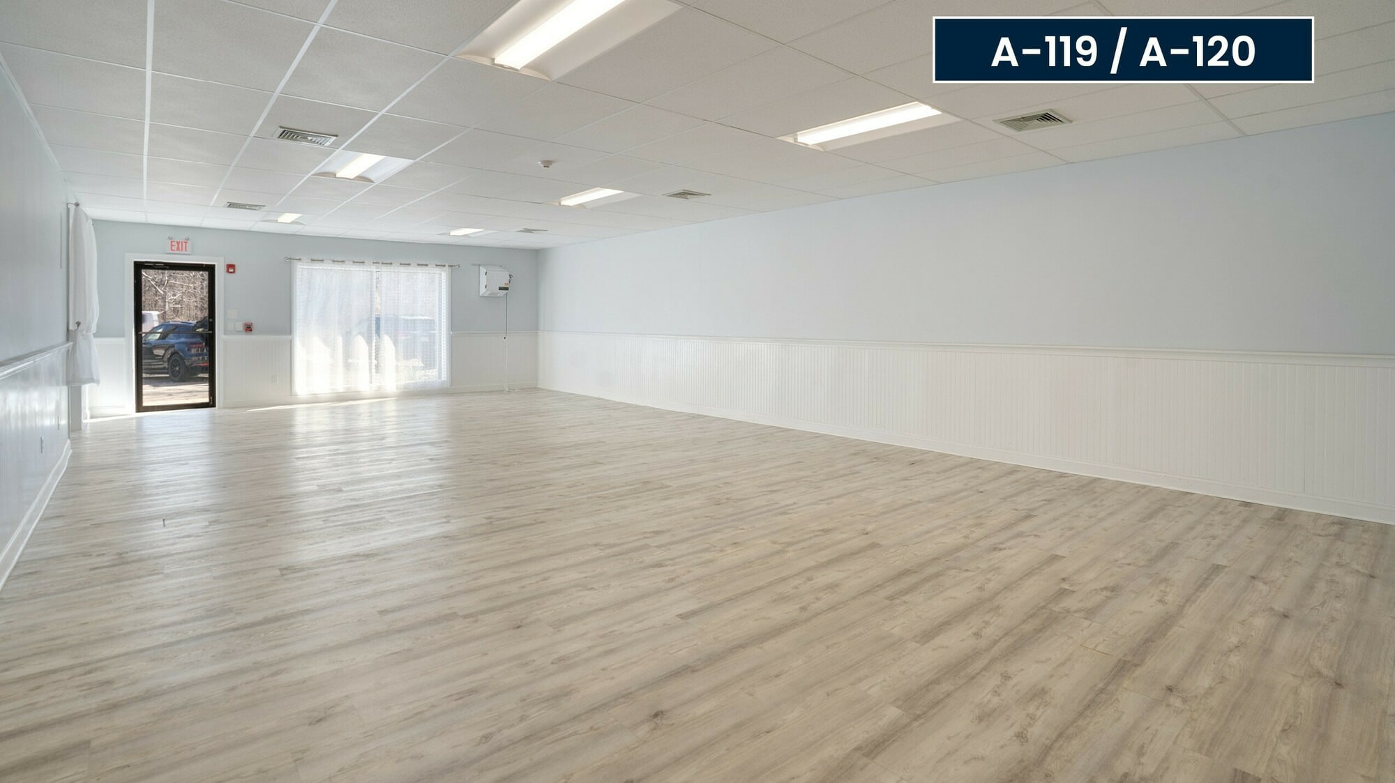 325 Ayer Rd, Harvard, MA à louer Photo intérieure– Image 1 sur 2