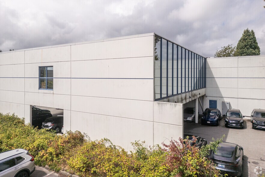 5368 Parkwood Pl, Richmond, BC à vendre - Photo de l’immeuble – Image 3 sur 4