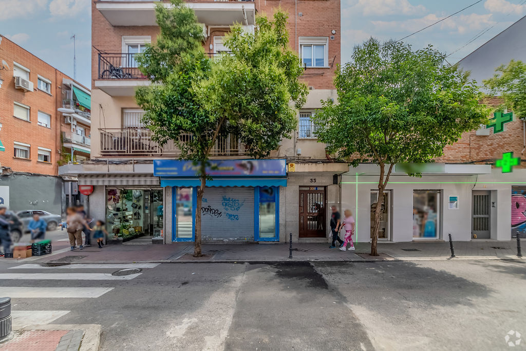 Madrid, MAD 28021 - Lot Puerta DR -  - Photo intérieure - Image 1 of 2