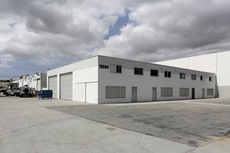 Plus de détails pour 13534-13544 Imperial Hwy, Santa Fe Springs, CA - Industriel/Logistique à louer