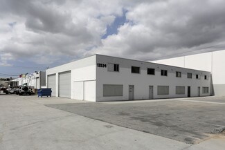 Plus de détails pour 13534-13544 Imperial Hwy, Santa Fe Springs, CA - Industriel/Logistique à louer