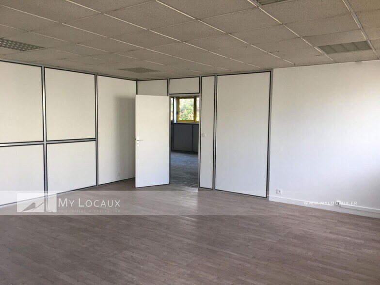 19 Avenue Albert Einstein, Le Blanc-Mesnil à louer - Photo intérieure – Image 2 sur 5