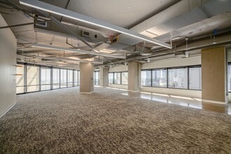 701 Brazos St, Austin, TX à louer Photo intérieure– Image 1 sur 3