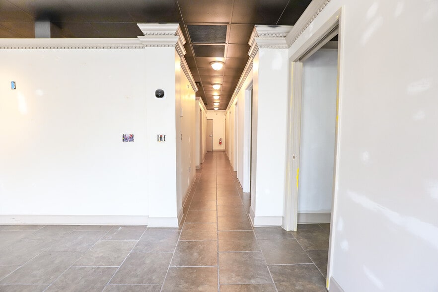 3545 SW 34th St, Gainesville, FL à louer - Photo intérieure – Image 3 sur 41