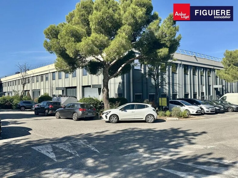 Chemin De La Bastide Blanche, Vitrolles à louer - Photo de l’immeuble – Image 1 sur 10