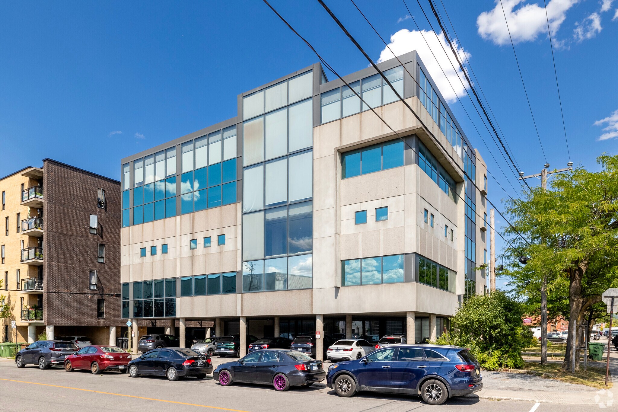 5075 Rue de Sorel, Montréal, QC à vendre Photo principale– Image 1 sur 5