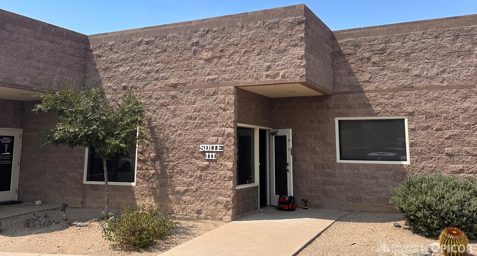 1702 W Anklam Rd, Tucson, AZ à vendre - Photo principale – Image 1 sur 1