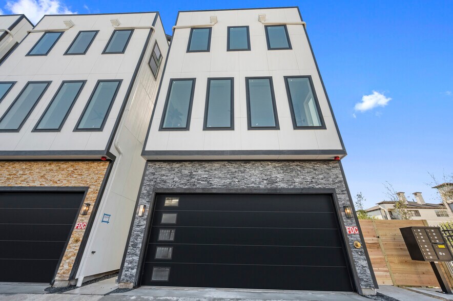5703 Dolores St, Houston, TX à vendre - Photo de l’immeuble – Image 3 sur 65