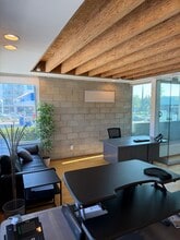 6615-6621 Melrose Ave, Los Angeles, CA à louer Photo intérieure– Image 2 sur 17