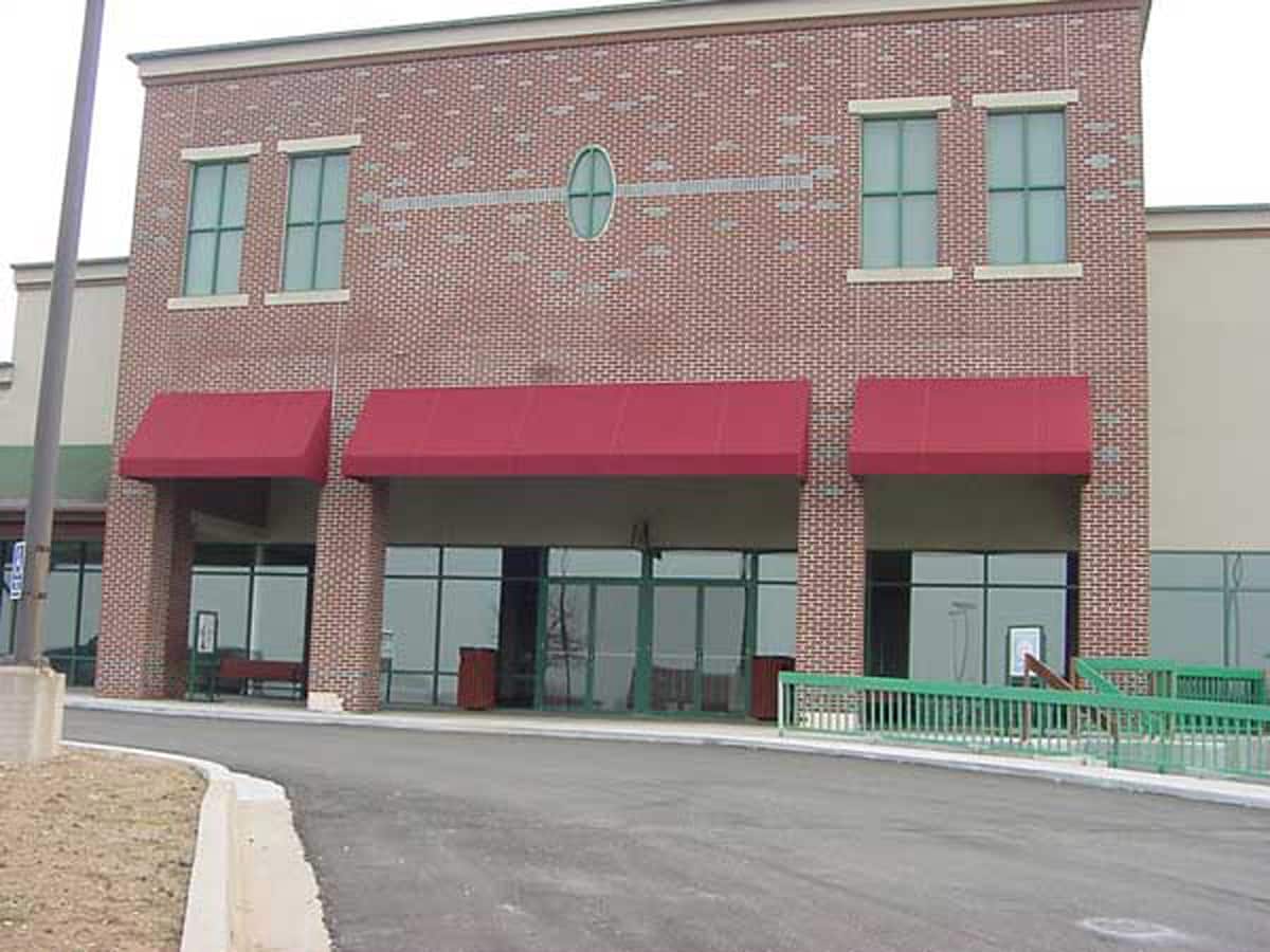 1402-1498 W Old Highway 40, Odessa, MO à louer Photo intérieure– Image 1 sur 6
