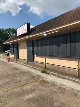 Plus de détails pour 1147 Woodworth Blvd, Port Arthur, TX - Local commercial à vendre