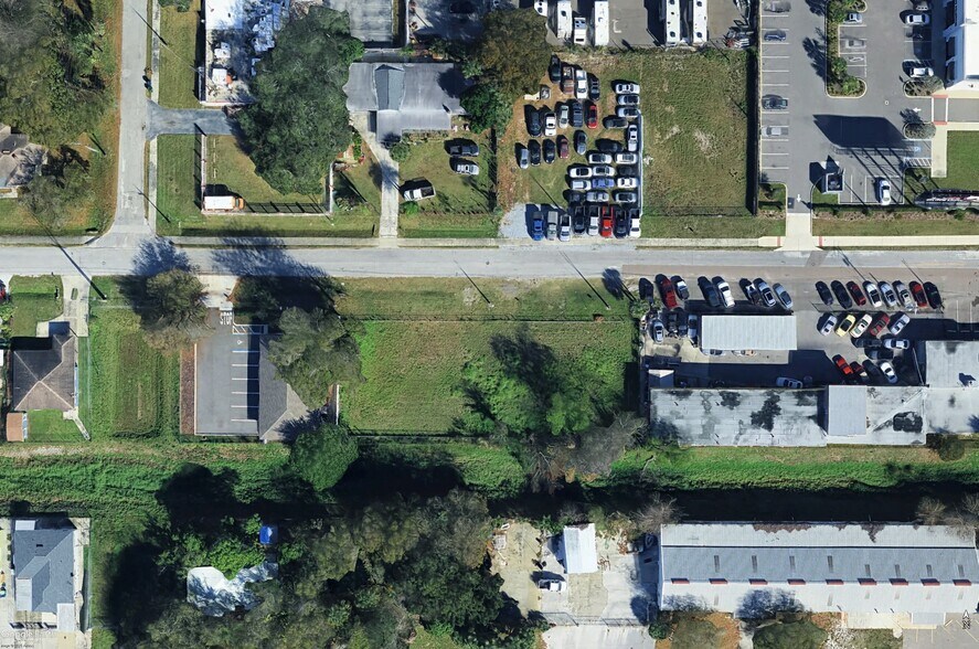 3814 W State St, Tampa, FL à louer - Photo de l’immeuble – Image 3 sur 4