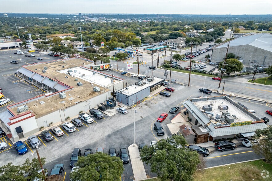 8015 Callaghan Rd, San Antonio, TX à vendre - Aérien – Image 3 sur 3