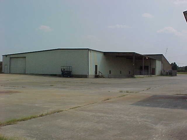 3492 N US Highway 77, Giddings, TX à louer - Photo de l’immeuble – Image 3 sur 24