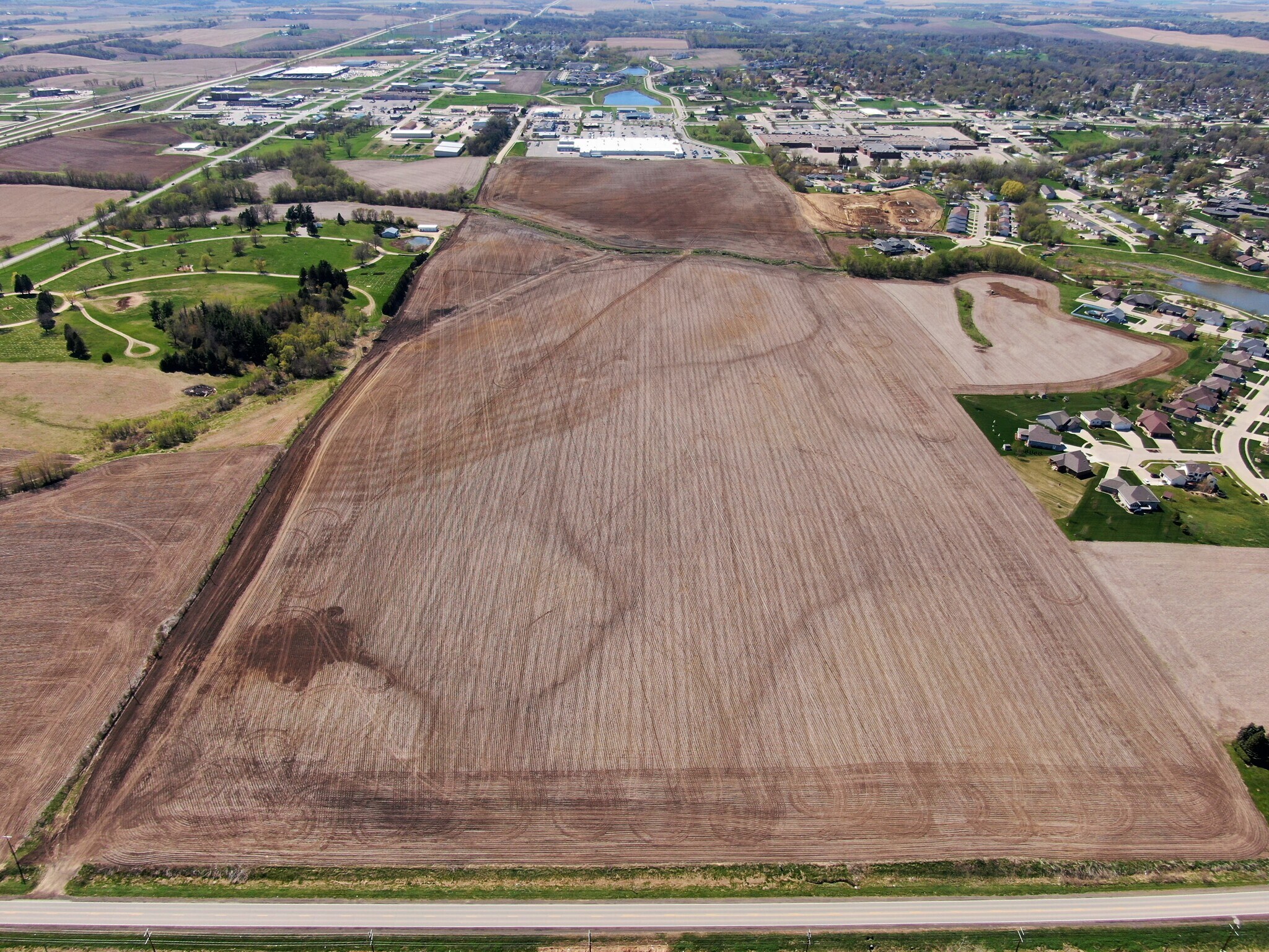 Governor Rd, Marshalltown, IA à vendre Photo principale– Image 1 sur 9