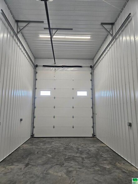 3001 Line Drive, Sioux City, IA à vendre - Photo de l’immeuble – Image 2 sur 8