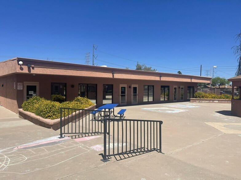3400 N Dobson Rd, Chandler, AZ à louer - Photo de l’immeuble – Image 3 sur 14