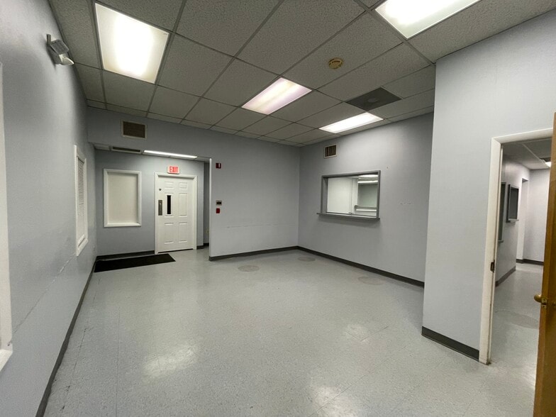 11325 Pembrooke Sq, Waldorf, MD à louer - Photo intérieure – Image 3 sur 14