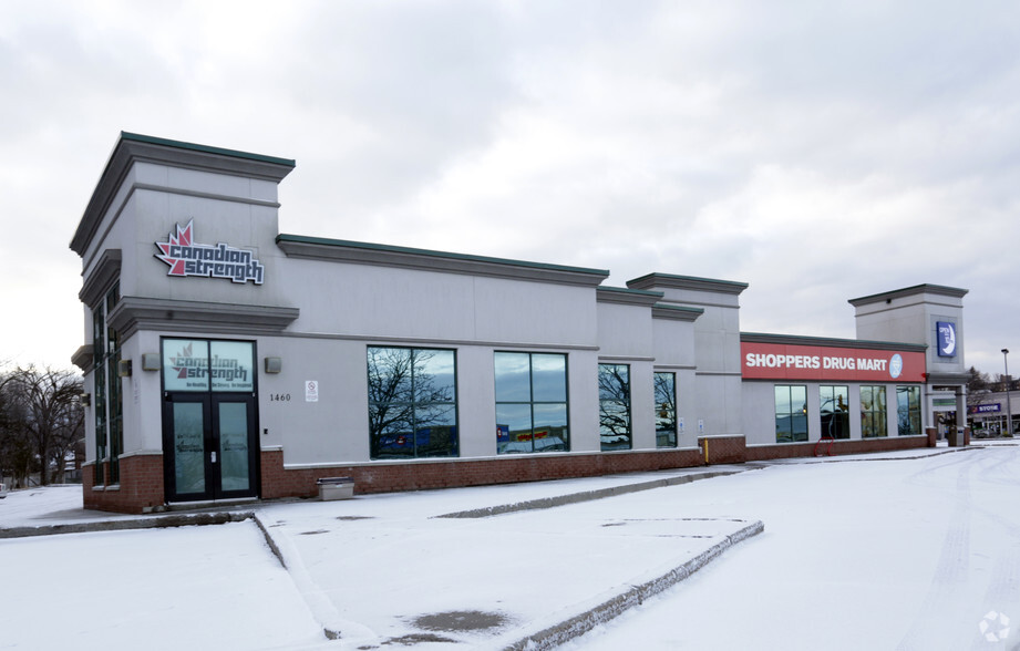 1460 Richmond Rd, Ottawa, ON à vendre - Photo de l’immeuble – Image 2 sur 6