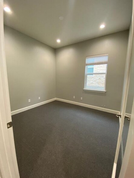 3000 Polar Ln, Cedar Park, TX à louer - Photo intérieure – Image 2 sur 16