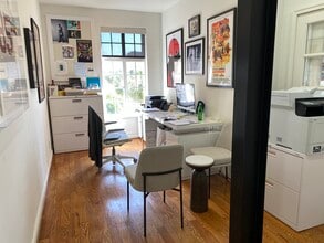 9615 Brighton Way, Beverly Hills, CA à louer Photo intérieure– Image 2 sur 3