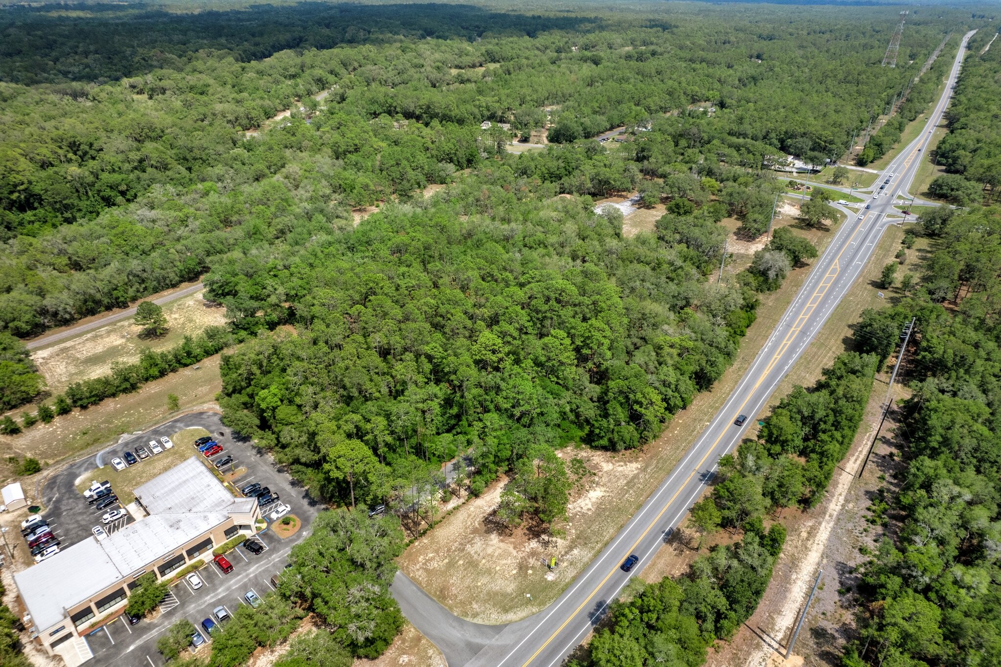 10458 N Florida Ave, Citrus Springs, FL à vendre Photo de l’immeuble– Image 1 sur 39