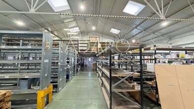 Industriel/Logistique dans Torrejón de Ardoz, Madrid à louer Photo intérieure– Image 2 sur 4