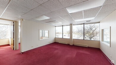 7601 S Kostner Ave, Chicago, IL à louer Numérisation 3D Matterport– Image 1 sur 8