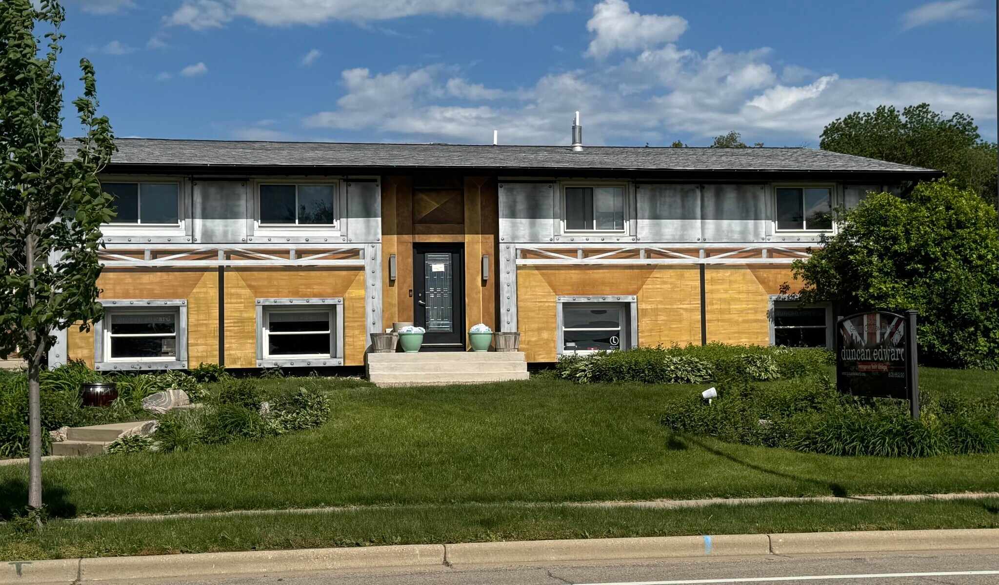 433 Grand Canyon Dr, Madison, WI à vendre Photo de l’immeuble– Image 1 sur 6
