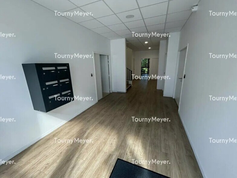 Bureau dans Nantes à louer - Photo de l’immeuble – Image 2 sur 9