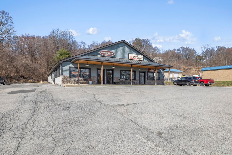 1447 Route 9 W, Marlboro, NY à vendre - Photo de l’immeuble – Image 2 sur 8