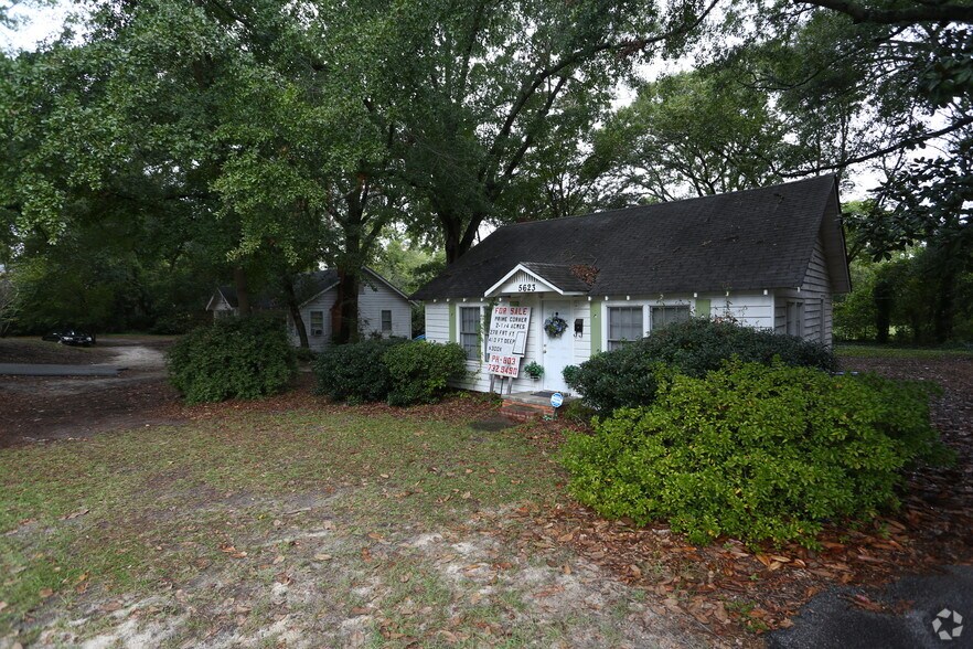 5601 N Main St, Columbia, SC à vendre - Photo de l’immeuble – Image 3 sur 3