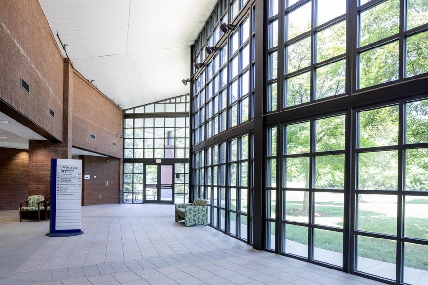 167 Moore Rd, King, NC à louer - Hall d’entrée – Image 3 sur 6