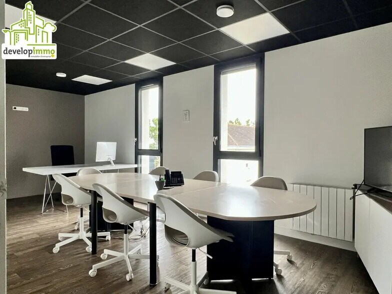 Bureau dans Bretteville-sur-Odon à louer - Photo de l’immeuble – Image 3 sur 13